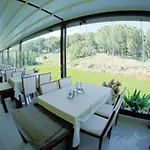 Idahan Hotel 3*